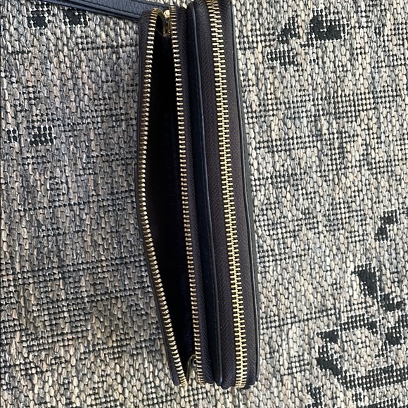 Rare Kate Spade Wristlet - Picture 7 of 9